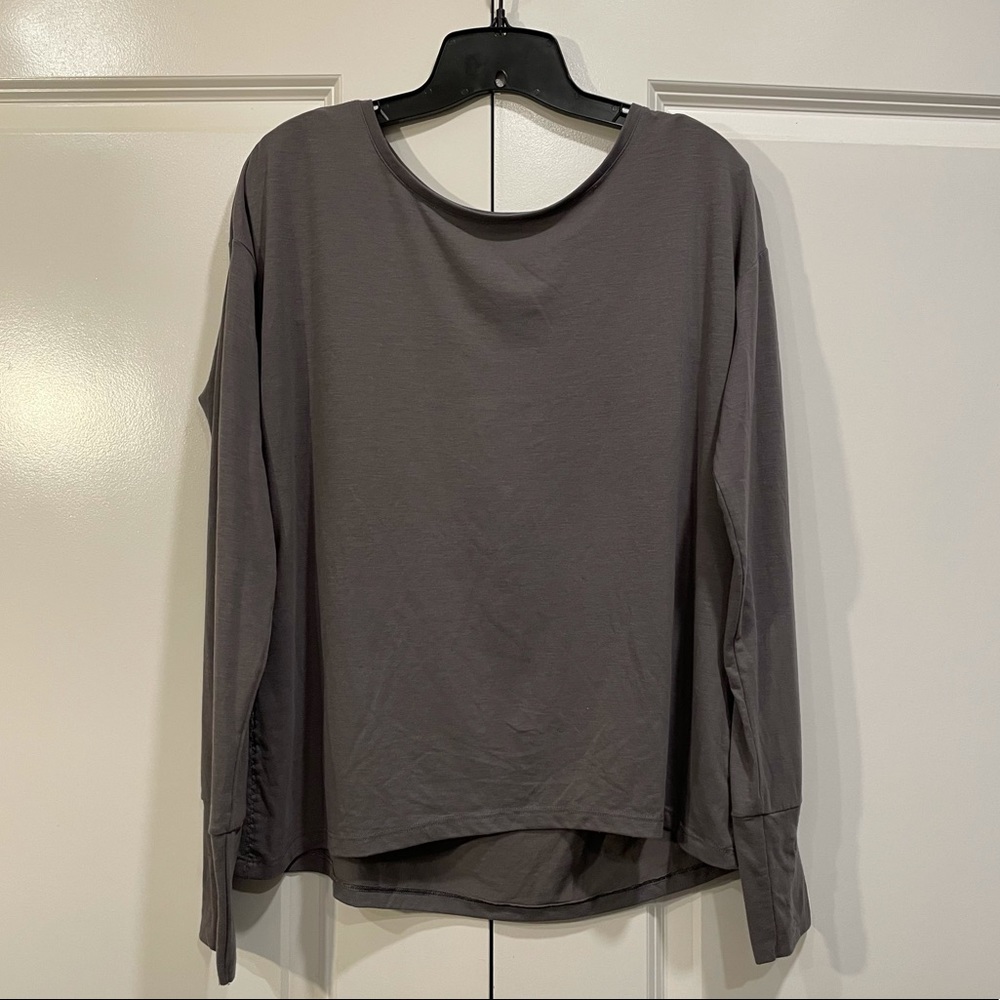 ATHLETA Gray Long Sleeve Top
